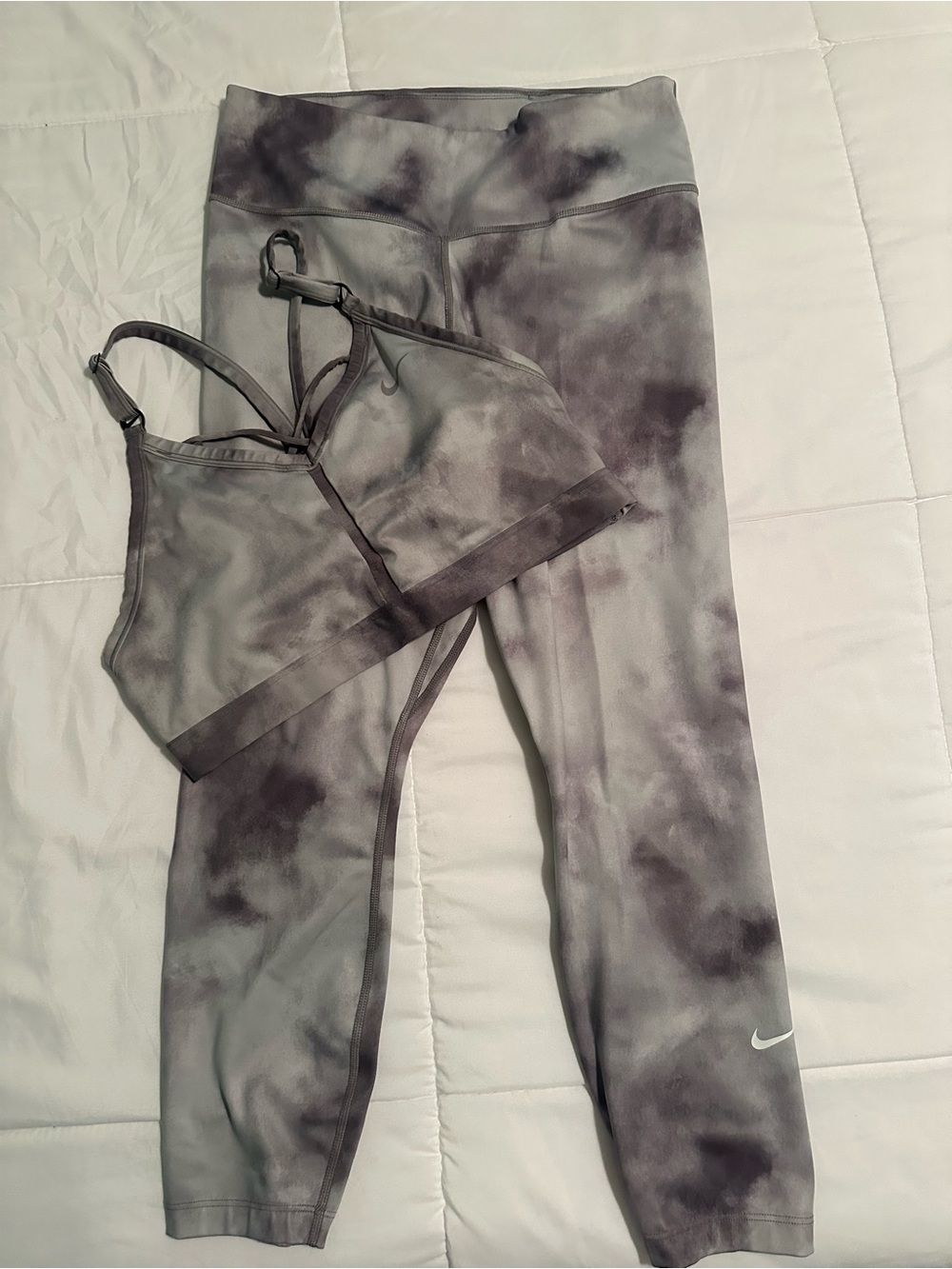 Nike Grey Tie-Dye Sports Bra & Leggings Set
